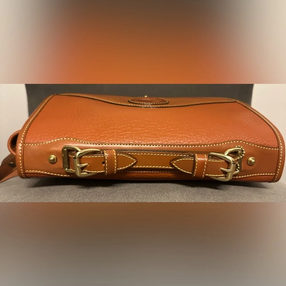 Vintage Dooney & Bourke peanut large carrier bag - Picture 7 of 11